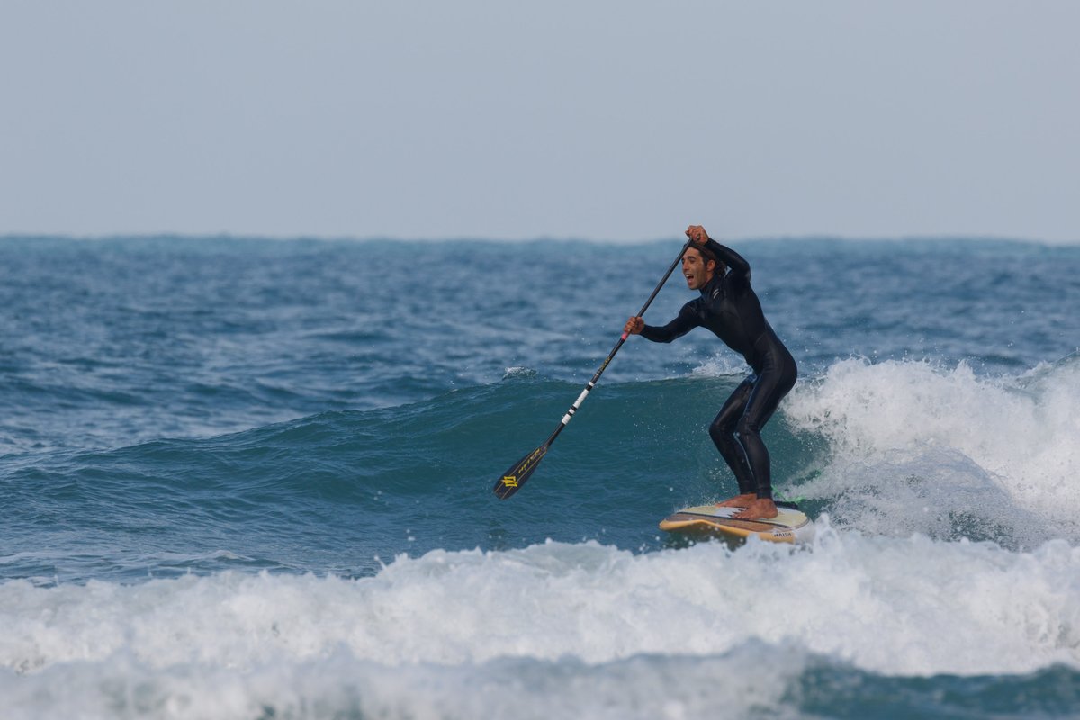 Surfing 22