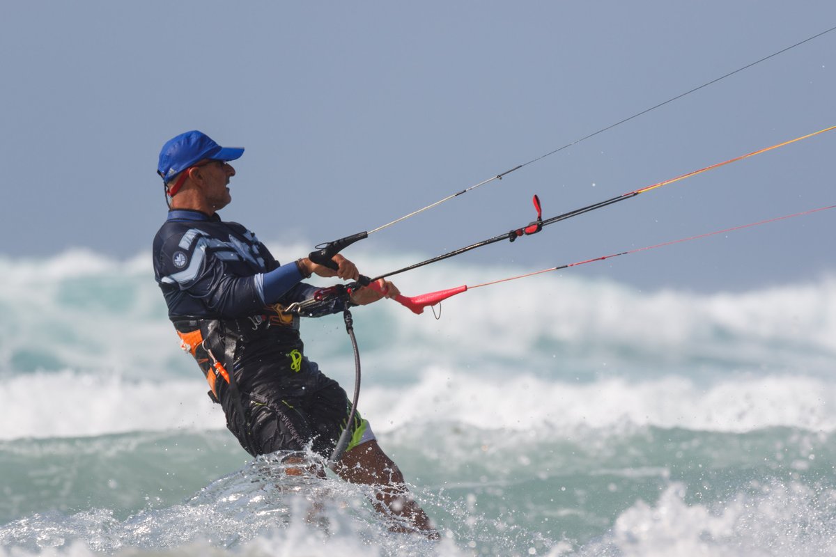 Surfing 28